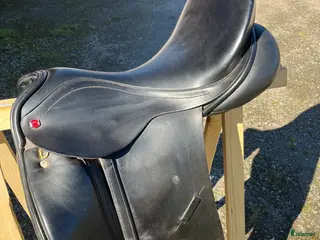 Sadlar hästutrustning till salu: Albion Legend K2 i Reftele - Annons 1