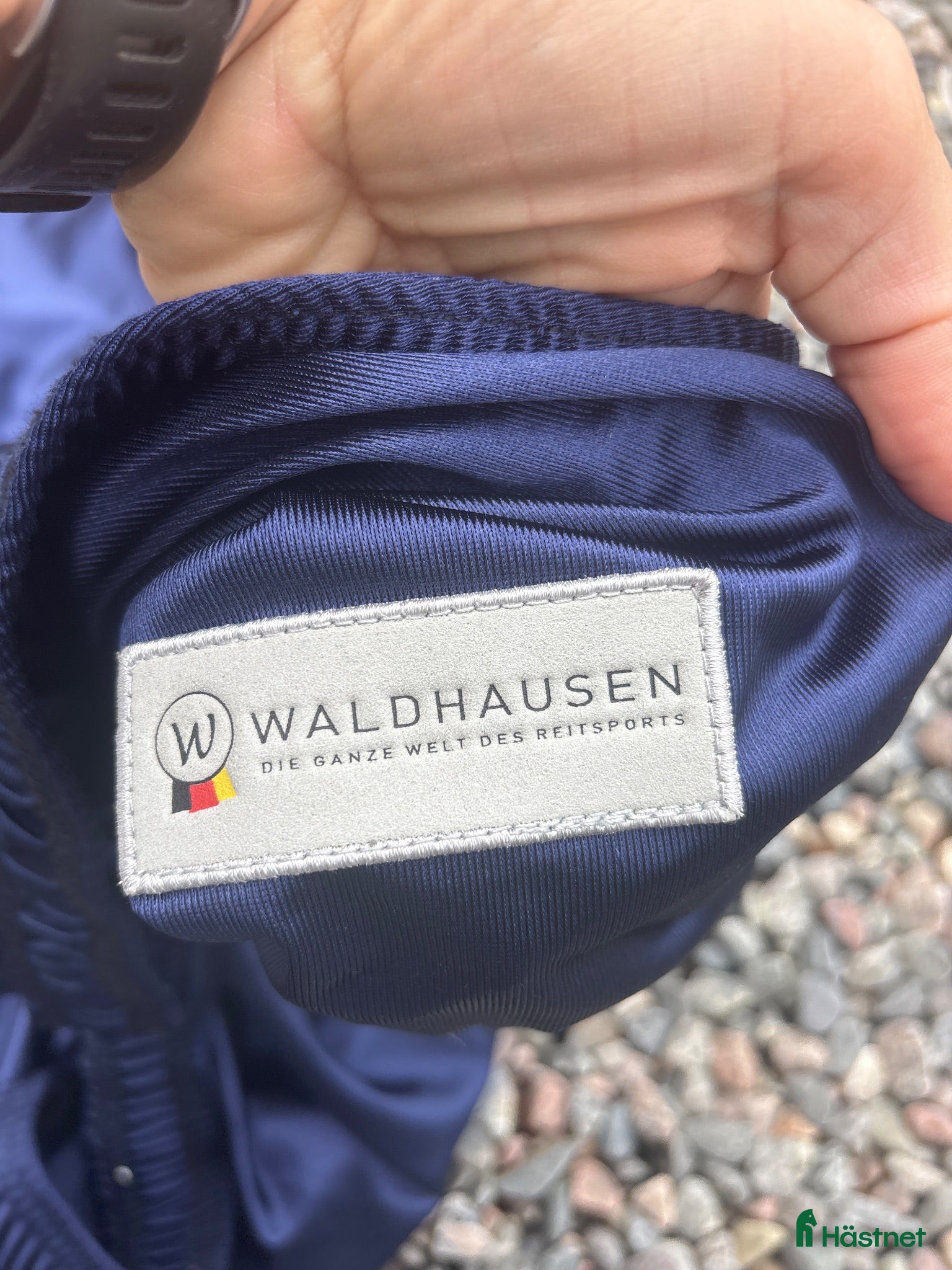 Täcken hästutrustning till salu: Eksemtäcke-halsdel - Annons 1