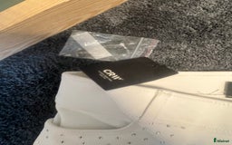 Ridbyxor ryttarutrustning till salu: Helt nya vita CRW byxor med lappen kvar🤍 i Kiruna - Annons 4