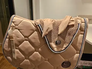 Schabrak & Vojlockar hästutrustning till salu: Schabrak och huva i Kållered - Annons 4