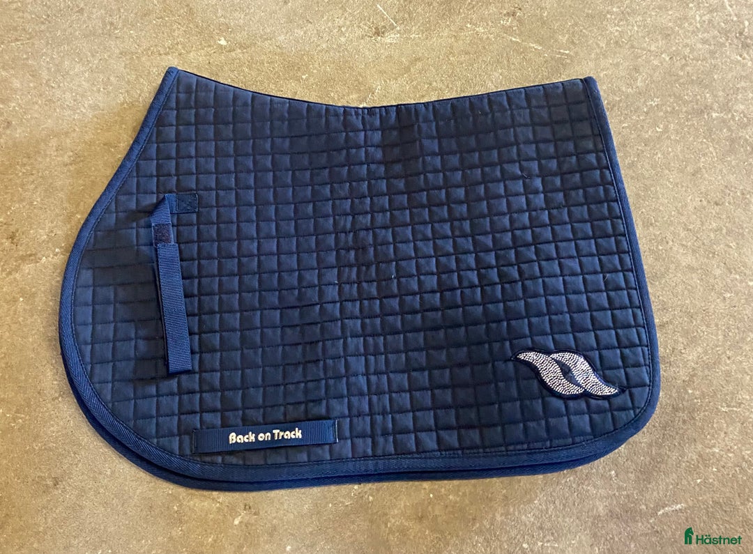 Schabrak & Vojlockar hästutrustning till salu: Back on track schabrak full  i Höganäs - Annons 1