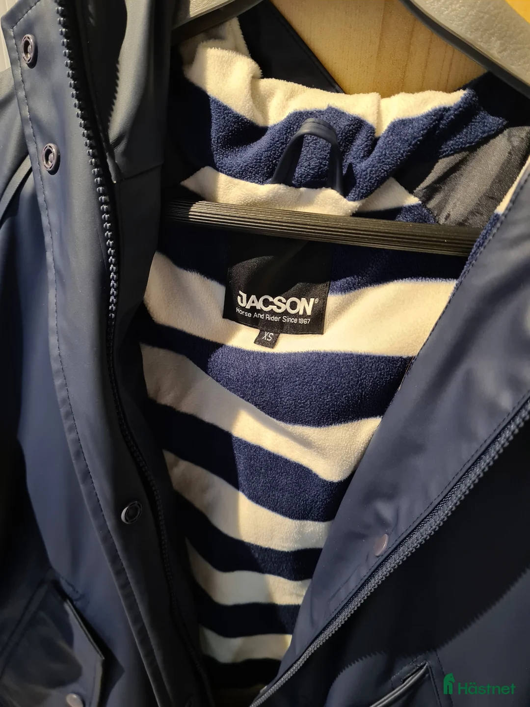 Jackor & Kavajer ryttarutrustning till salu: Jacson regnkappa XS - Annons 2