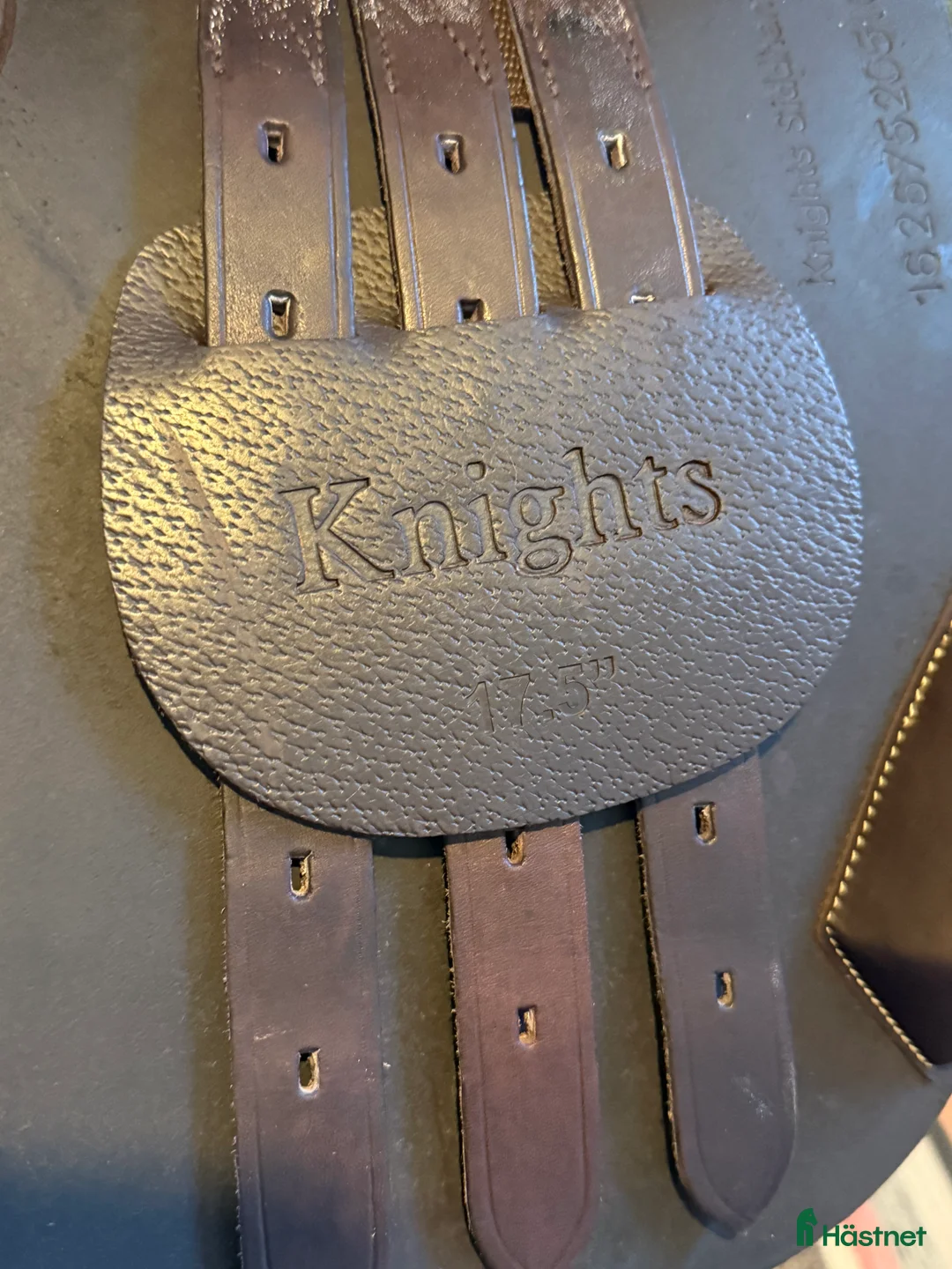 Sadlar hästutrustning till salu: Knights siddhant 17,5” - Annons 5