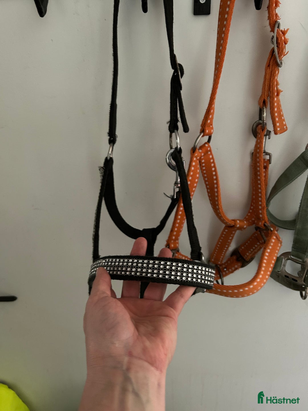 Övrig Hästutrustning hästutrustning till salu: 4 cob grimmor i Vellinge - Annons 5