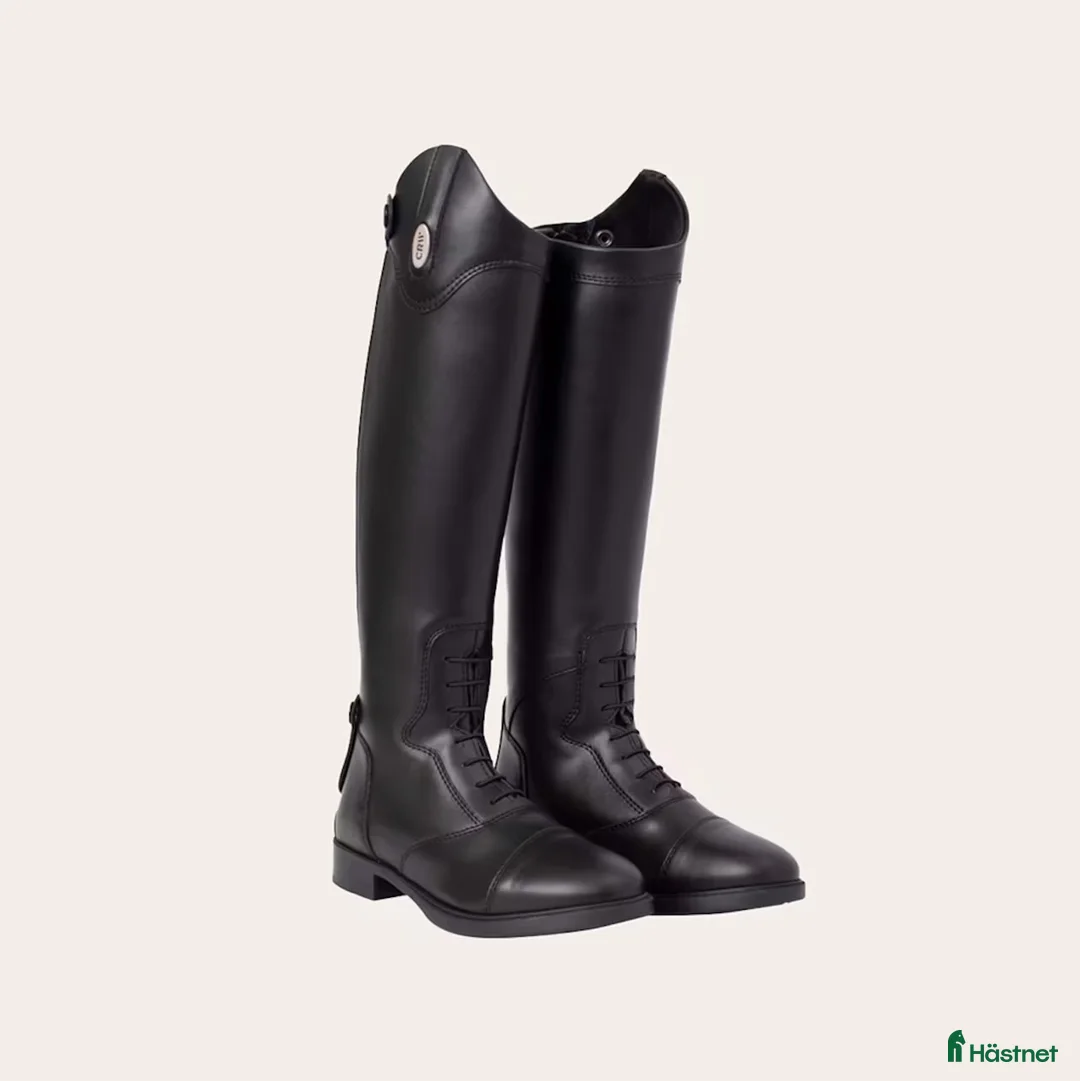 Ridstövlar ryttarutrustning till salu: !Bytes bara! i Bjärtrå - Annons 1