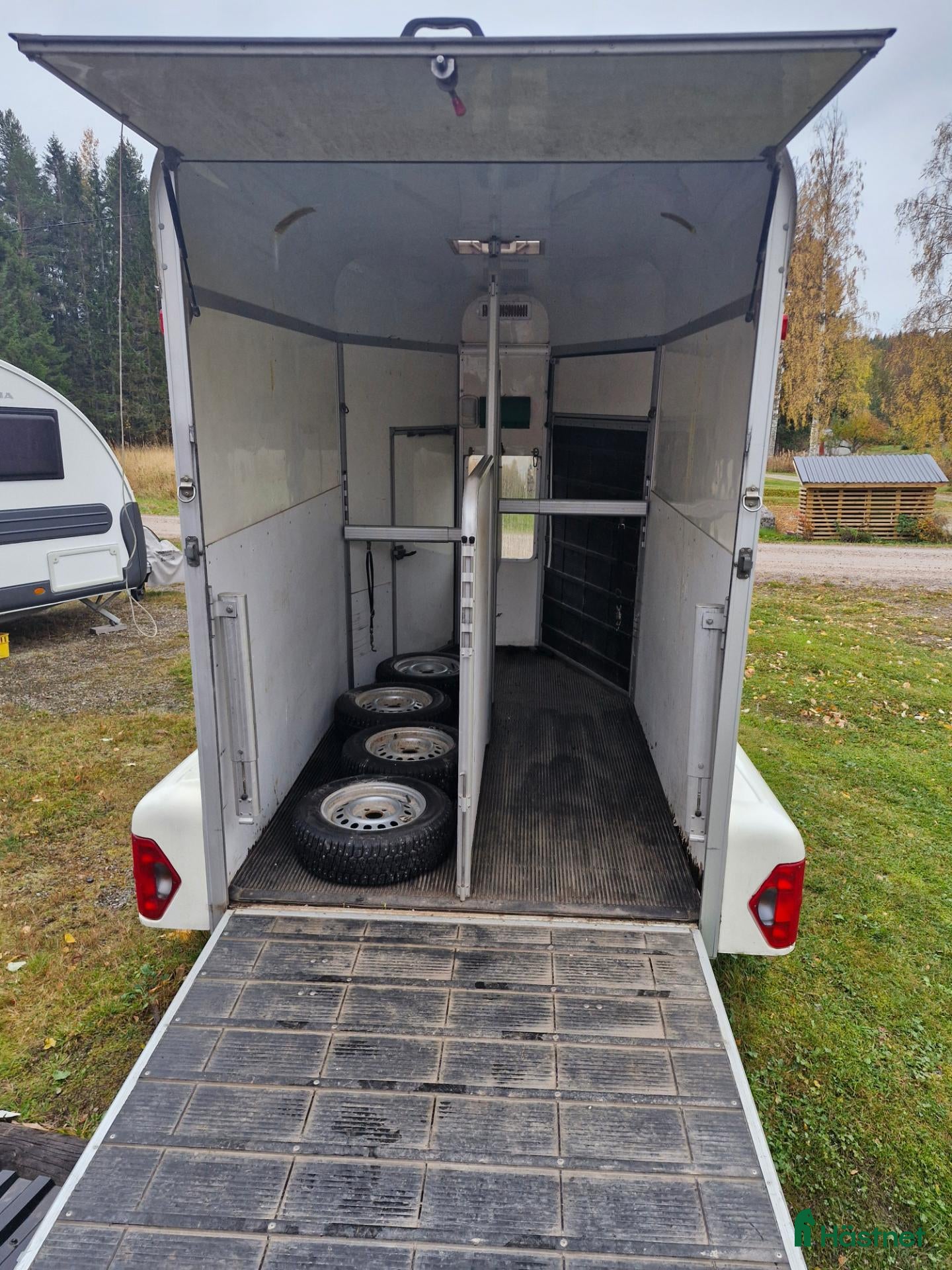 Hästtransporter  fordon & transport till salu: Umesläp - Annons 2