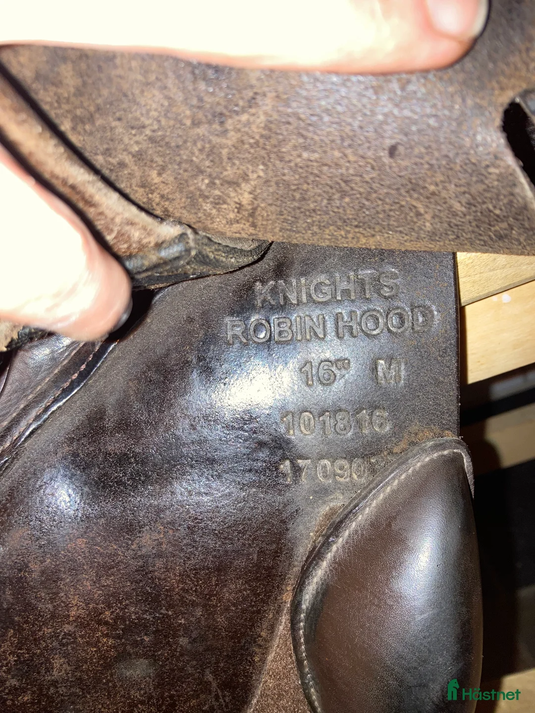 Sadlar hästutrustning till salu: Hoppsadel Knights Robin Hood 16” i Kågeröd - Annons 6