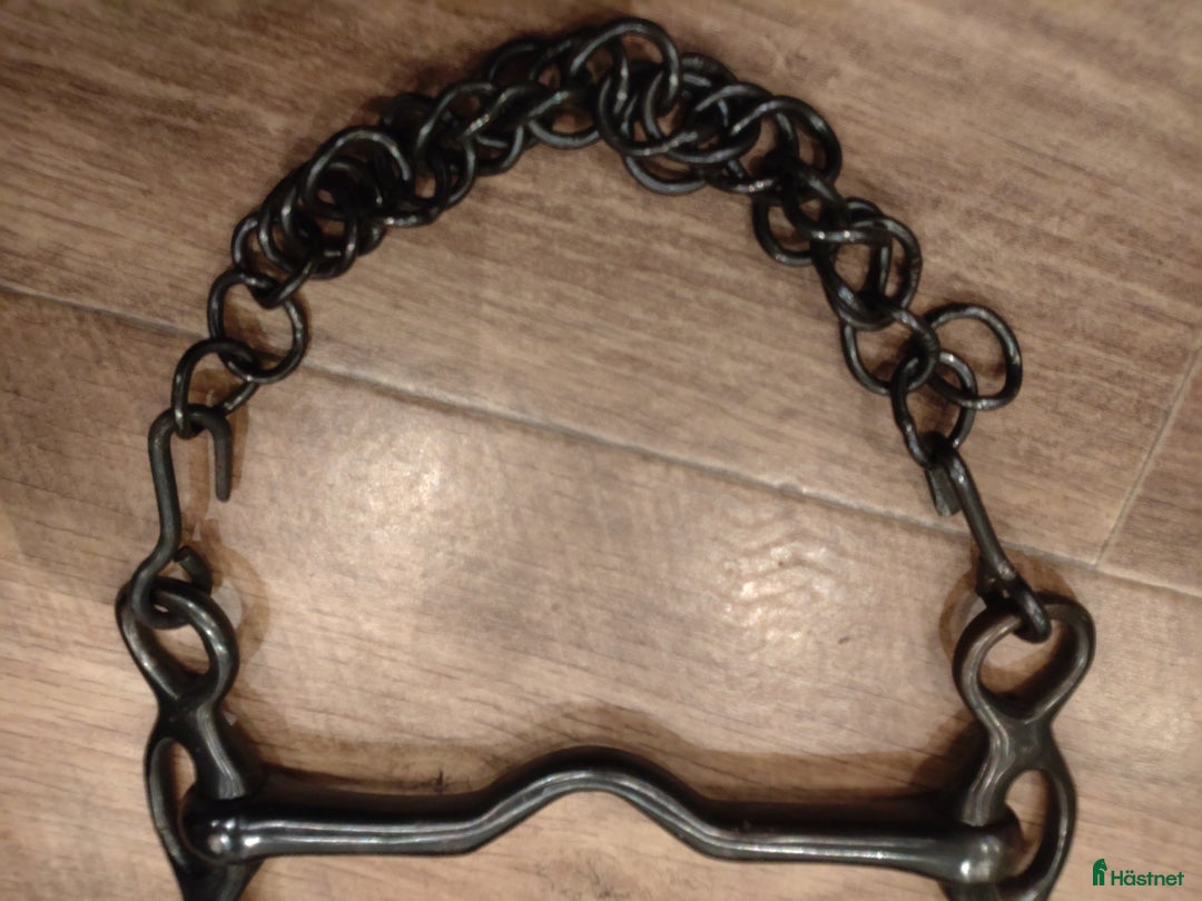 Bett hästutrustning till salu: Portugisisk stång 14,5 cm i Klippan - Annons 2