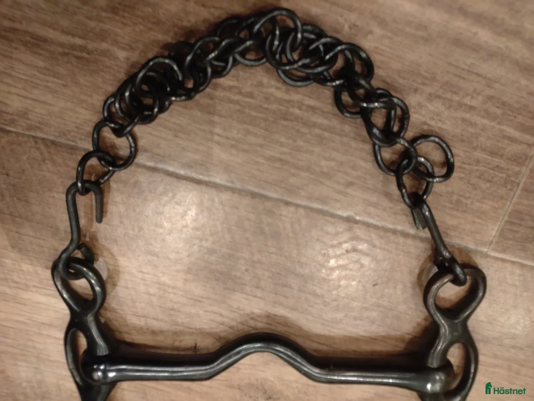 Bett hästutrustning till salu: Portugisisk stång 14,5 cm i Klippan - Annons 2