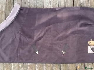 Täcken hästutrustning till salu: Kingsland fleecetäcke med teddy i Vallentuna - Annons 10