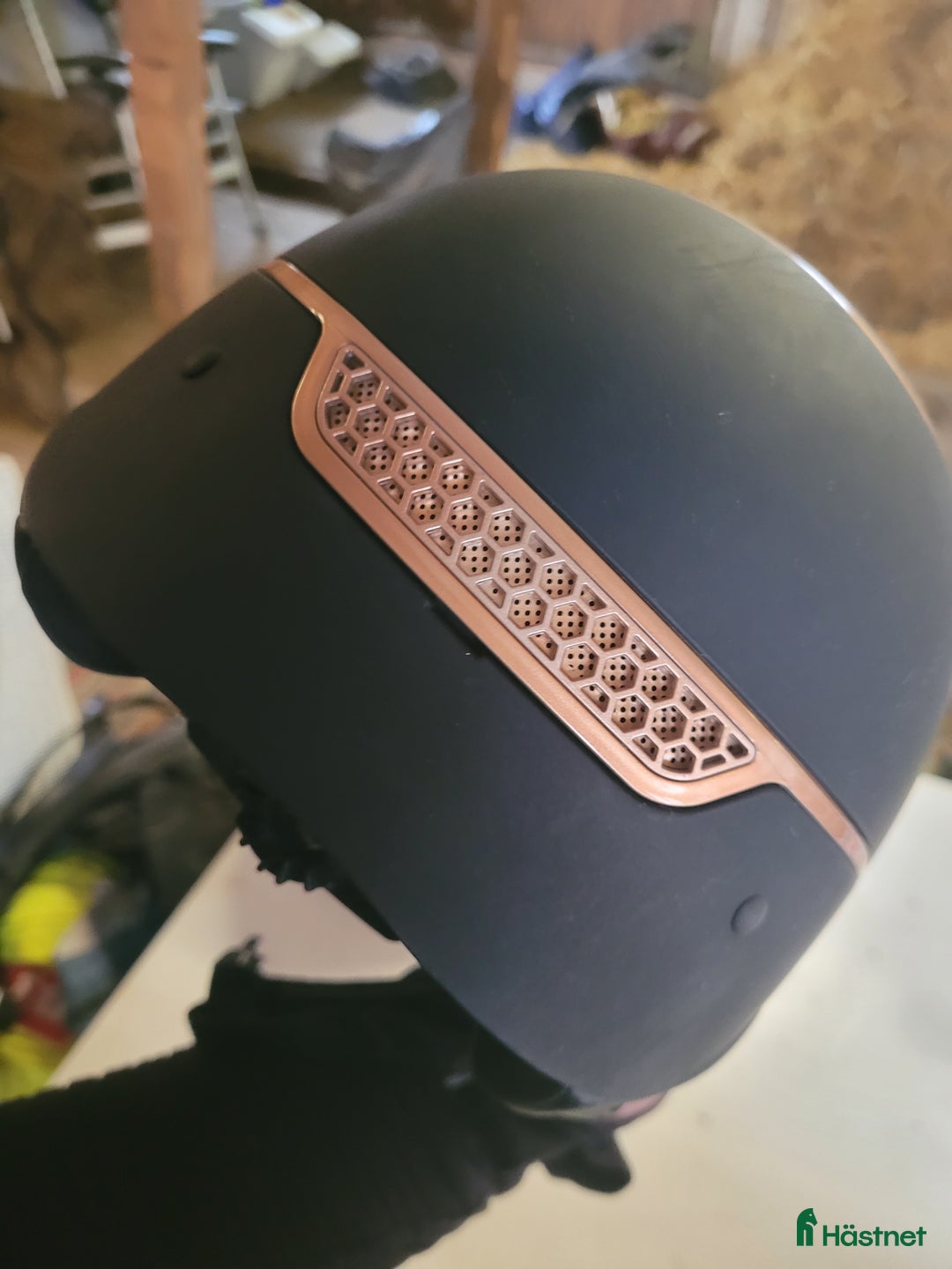 Hjälmar ryttarutrustning till salu: Pro Series Hybrid Rose Gold i Eskilstuna - Annons 3