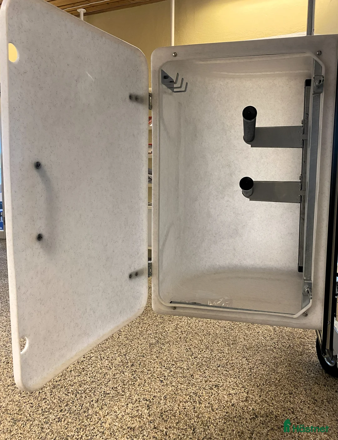 Hästtransporter  fordon & transport till salu: Fautras Promax - stadig o rymlig för stora hästar i Kvicksund - Annons 27