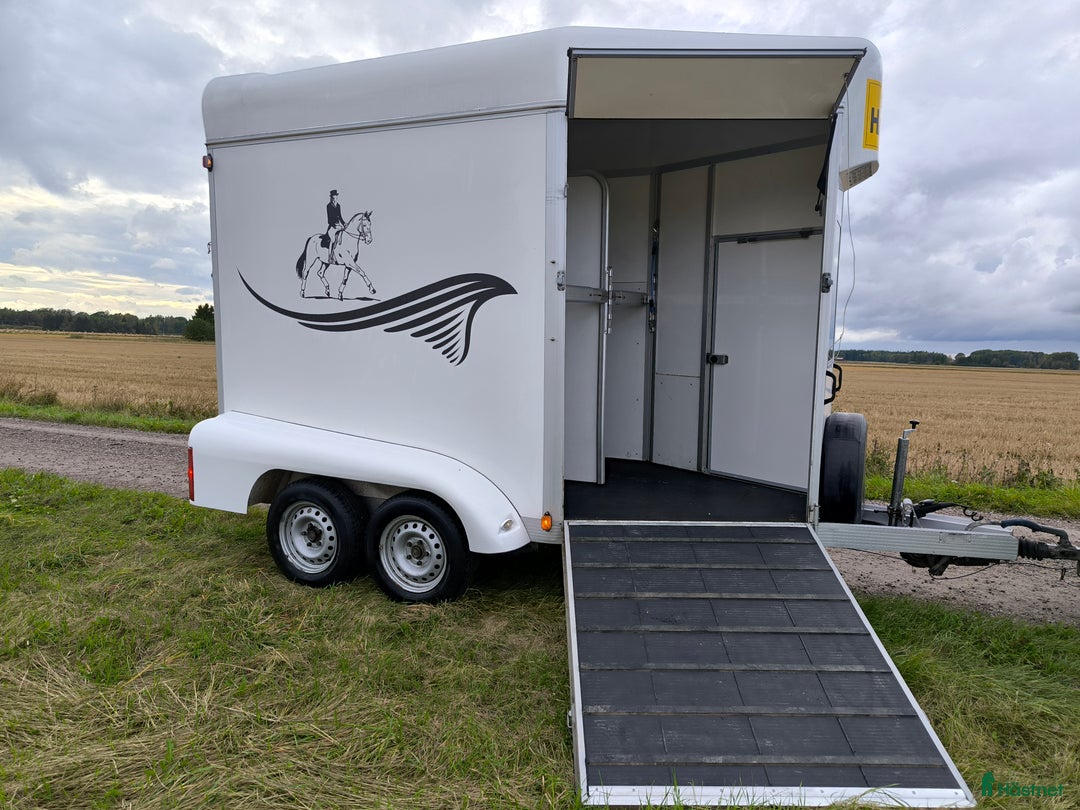 Hästtransporter  fordon & transport till salu: Umesläp B45 - 07 i Månkarbo - Annons 3