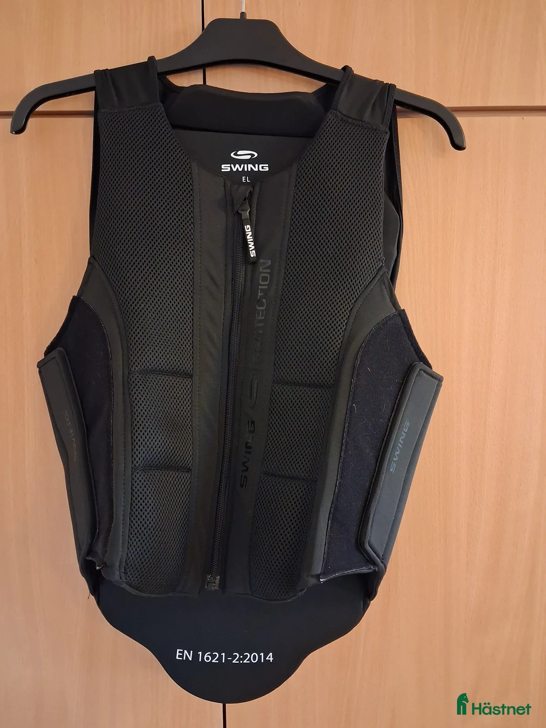 Säkerhetsvästar ryttarutrustning till salu: Ryggskydd - Annons 1