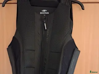 Säkerhetsvästar ryttarutrustning till salu: Ryggskydd - Annons 1