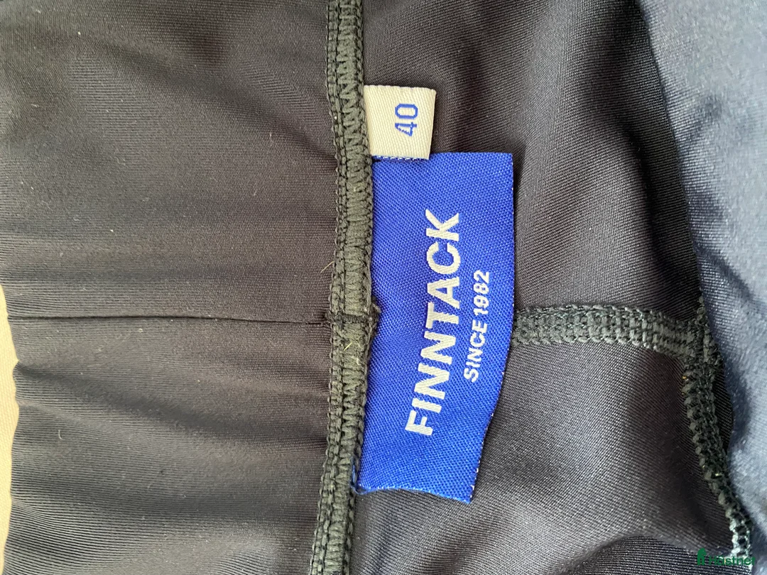 Ridbyxor ryttarutrustning till salu: 2 st Finntack ridtights i Brålanda - Annons 4