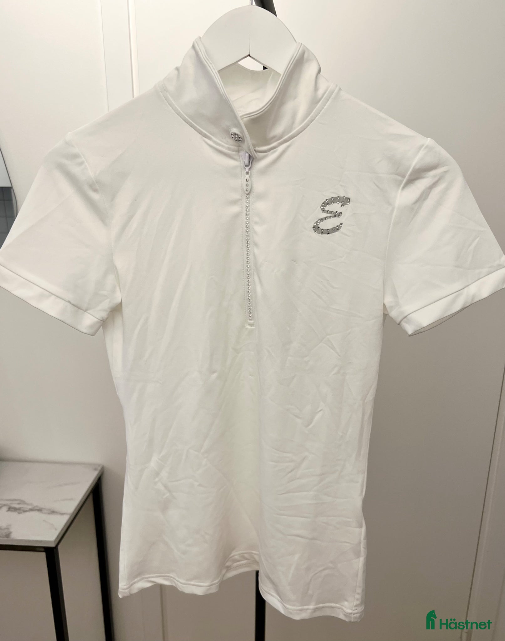 Övrigt Ridkläder ryttarutrustning till salu: Tävlingstopp strl. XS - Annons 2