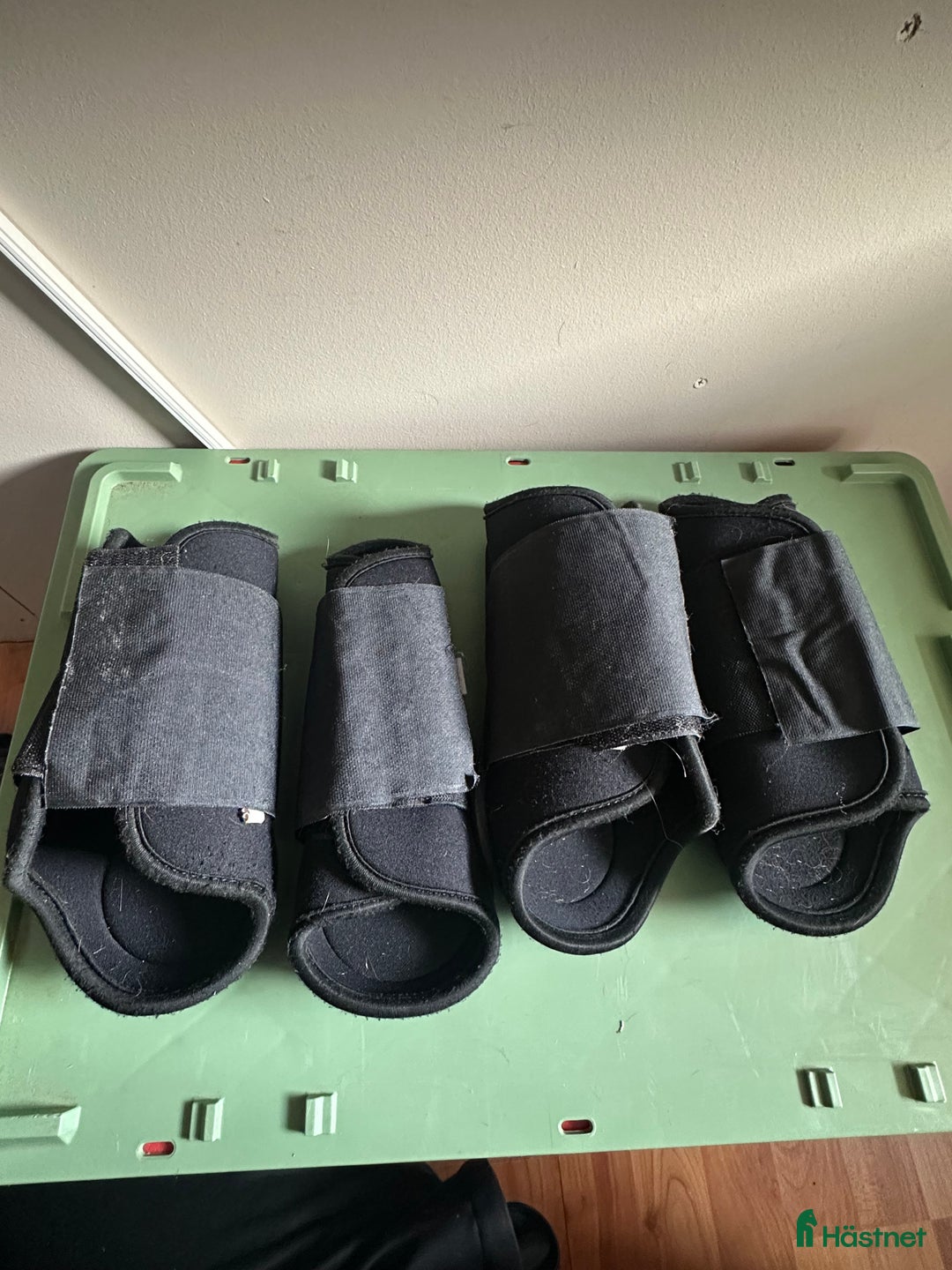 Benskydd hästutrustning till salu: Benskydd Fairfield i Perstorp - Annons 1