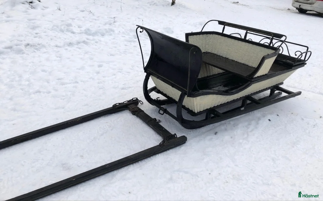 Körvagnar körning till salu: Vagnar till salu: gigg, trilla och släde - Annons 5