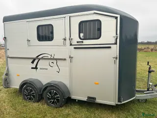 Hästtransporter fordon & transport till salu: Cheval Liberté Duomax 2020 i Kalmar - Annons 2