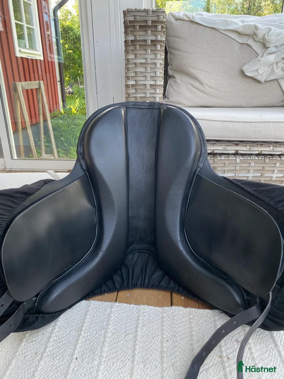 Sadlar hästutrustning till salu: HR Blida bomlös 17,5 - Annons 5