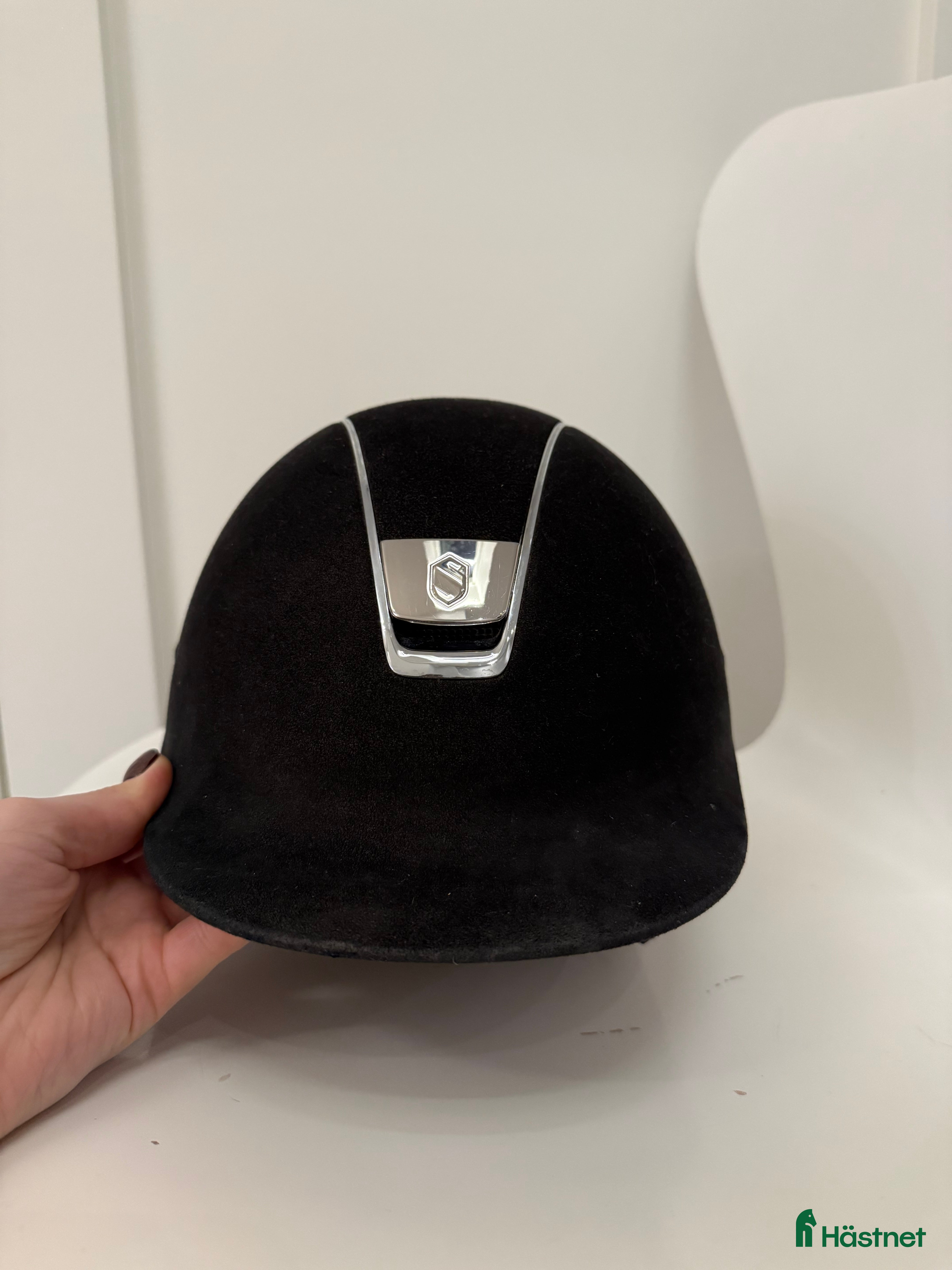 Hjälmar ryttarutrustning till salu: Samshield storlek M55-M58 i Stockholm - Annons 4