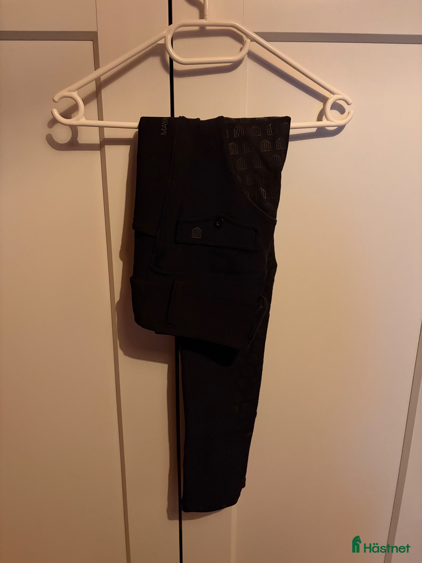 Ridbyxor ryttarutrustning till salu: Svarta Maya Delorez compression breeches strl XS - Annons 3