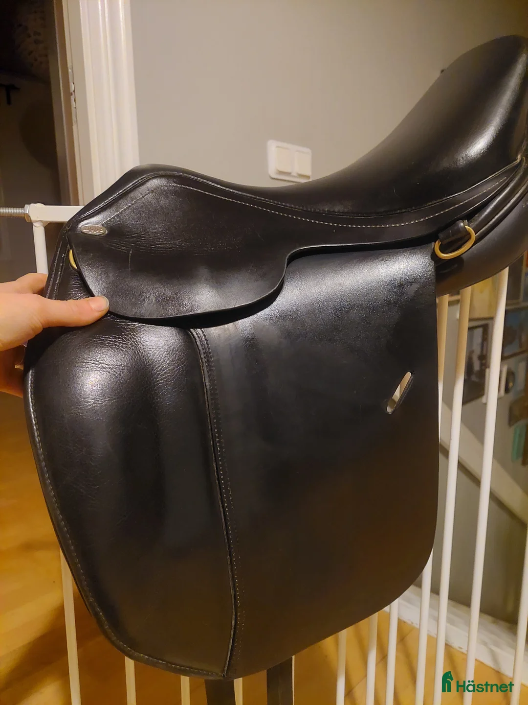 Sadlar hästutrustning till salu: Lippo island - Annons 1