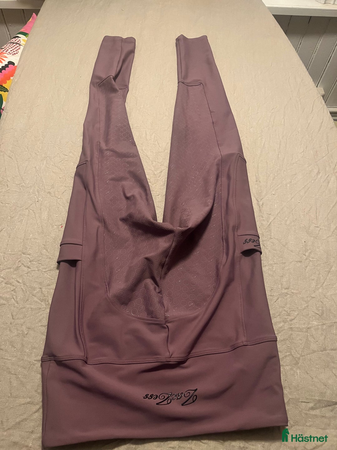 Ridbyxor ryttarutrustning till salu: Pris ink frakt !!!!Ohio tights medium berry  i Vallentuna - Annons 1