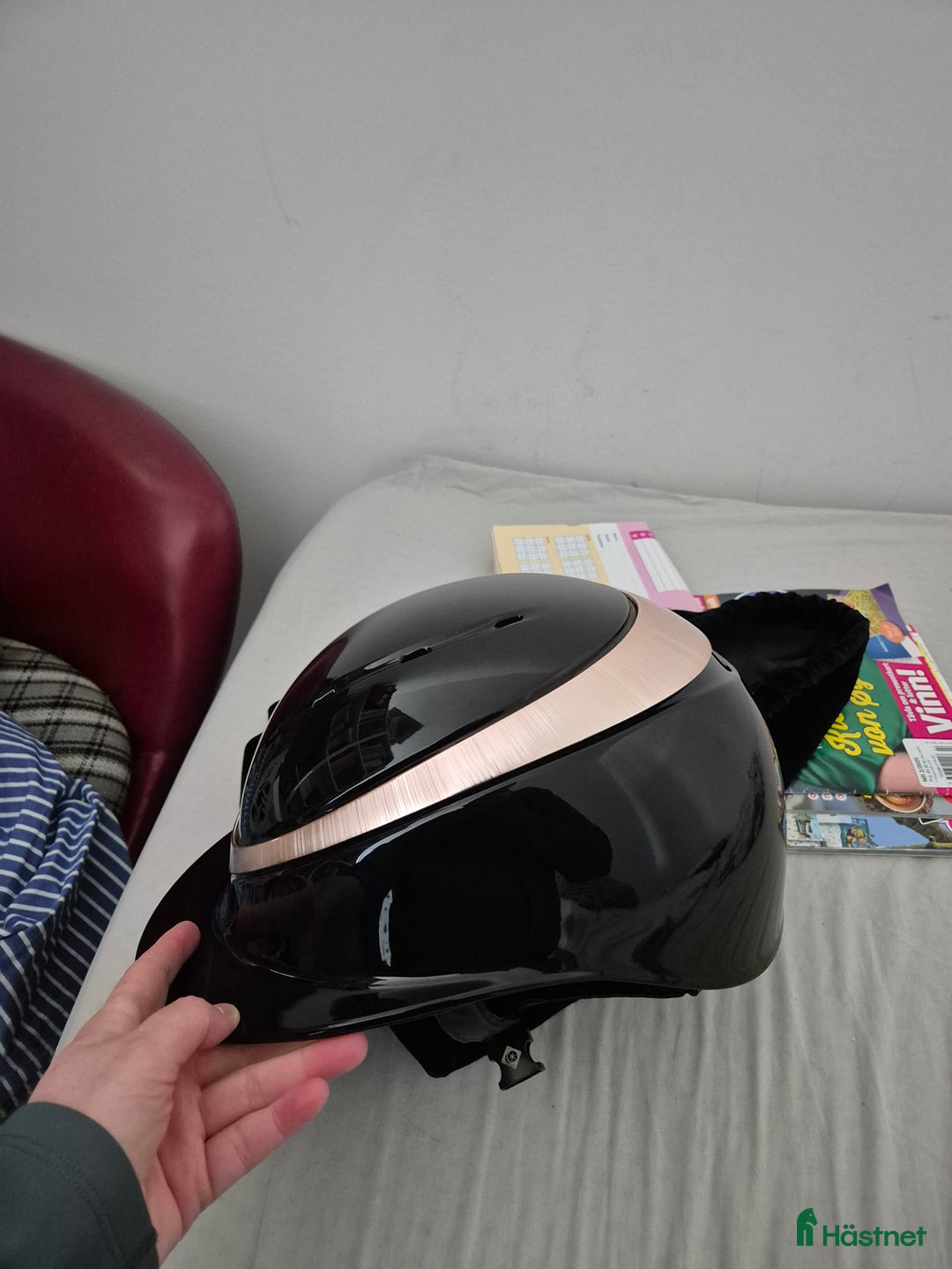 Hjälmar ryttarutrustning till salu: Charles owen Halo i nyskick.  i Enskede - Annons 4