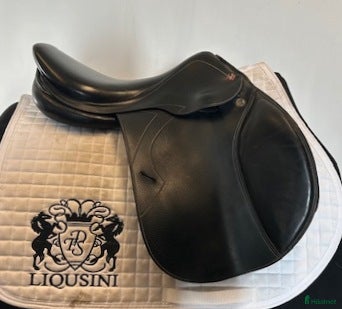 Sadlar hästutrustning till salu: Hoppsadel Prestige Versaille  17" i Uppsala - Annons 23
