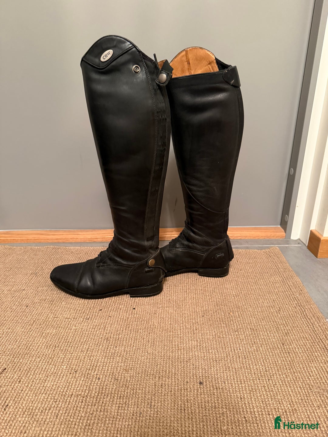 Ridstövlar ryttarutrustning till salu: Ridstövlar CRW panaro i Trollhättan - Annons 2