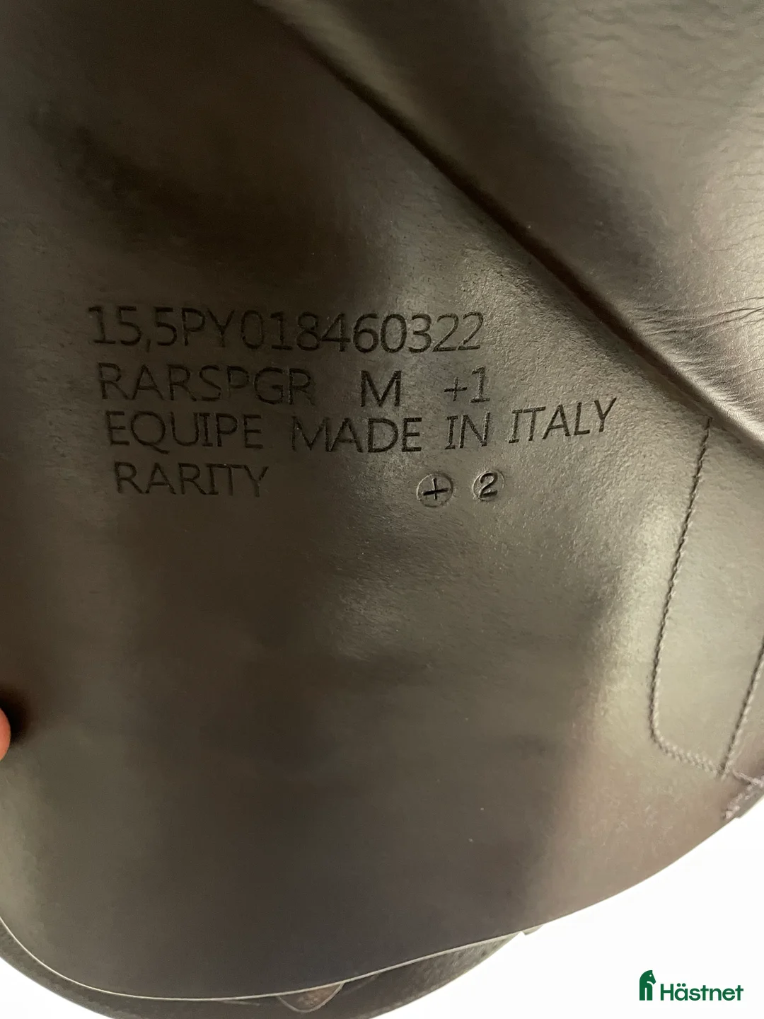 Sadlar hästutrustning till salu: Hoppsadel Equipe Rarity Grip 15,5” i Aneby - Annons 3