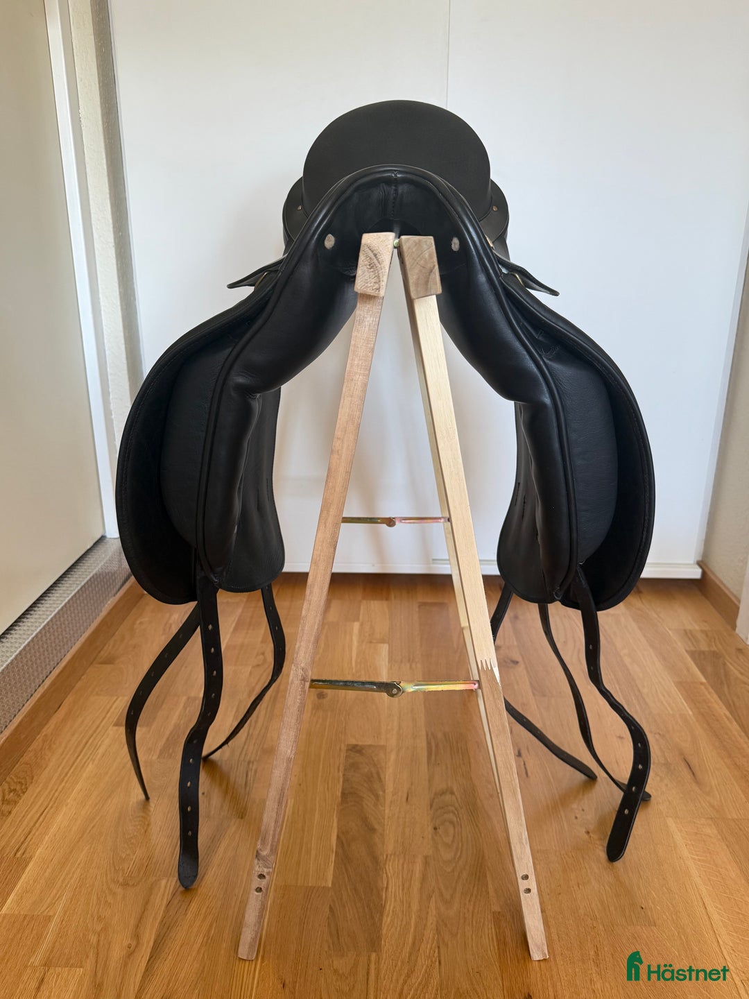 Sadlar hästutrustning till salu: Albion Style M-M-17,5 i Bengtsfors - Annons 2