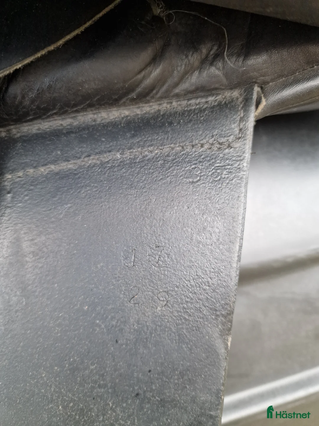 Sadlar hästutrustning till salu: Ideal Crown Jessica 17"  i Ljugarn - Annons 8