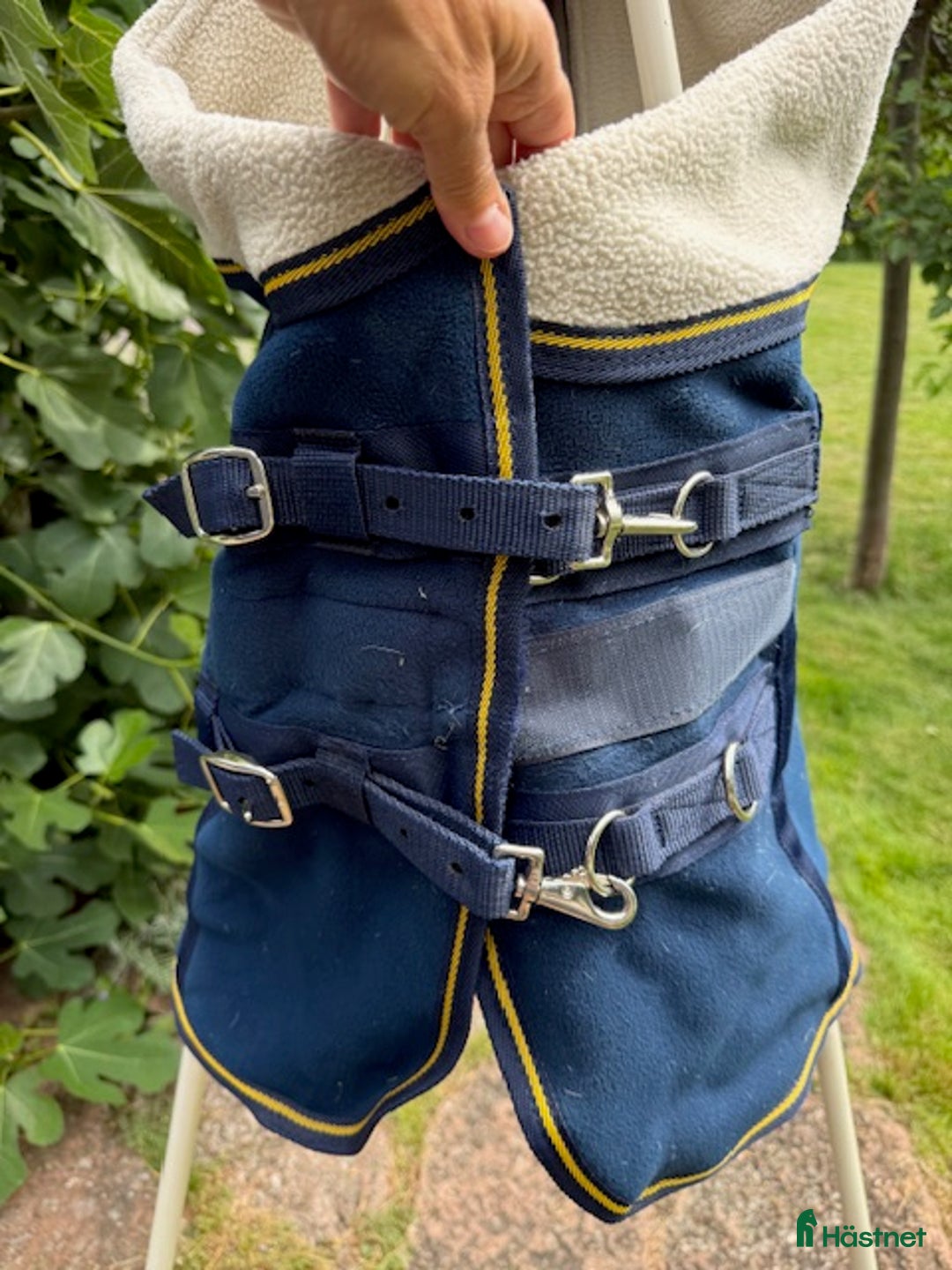 Täcken hästutrustning till salu: Nobel Trinity tjockt fleece/teddytäcke i Falsterbo - Annons 3