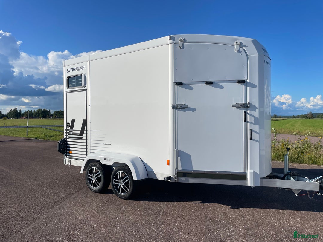 Hästtransporter  fordon & transport till salu: UME B50 - Nu kör vi kampanj! i Borlänge - Annons 2