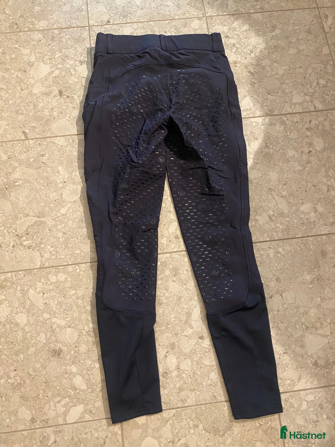 Ridbyxor ryttarutrustning till salu: Ridbyxor  i Askim - Annons 4