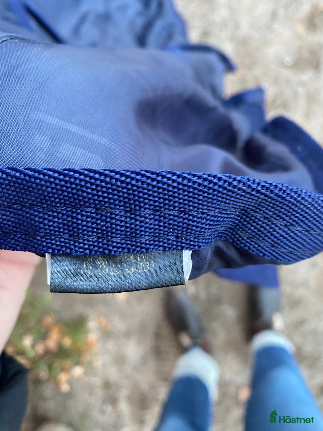 Täcken hästutrustning till salu: Stalltäcke Trinity stl 135 i Järfälla - Annons 5