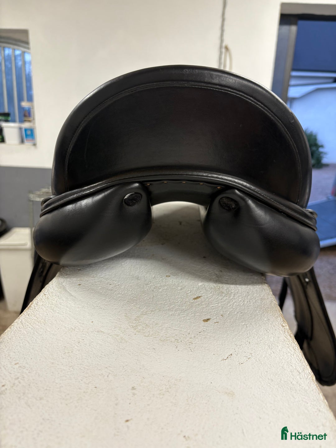 Sadlar hästutrustning till salu: Välskött Equipe oracle 16.5 +1  i Löberöd - Annons 5