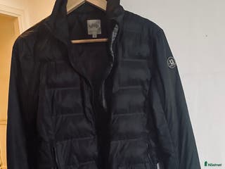 Jackor & Kavajer ryttarutrustning till salu: uhip jacka i Nyköping - Annons 2