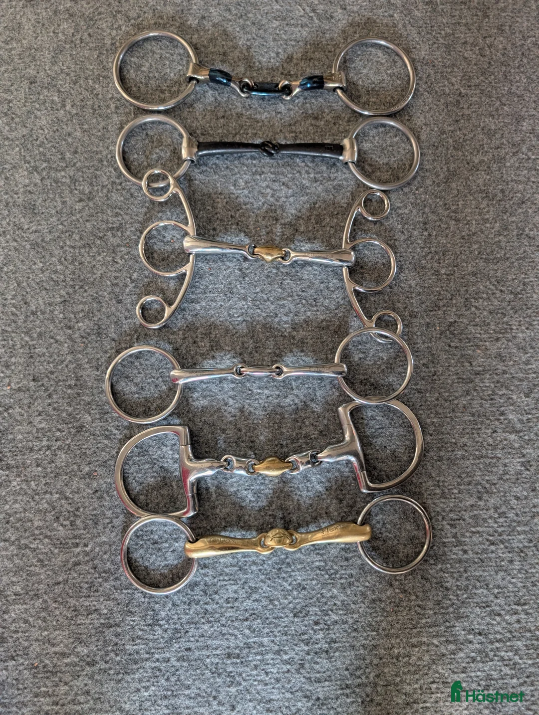Bett hästutrustning till salu: Olika bett  i Nyköping - Annons 1