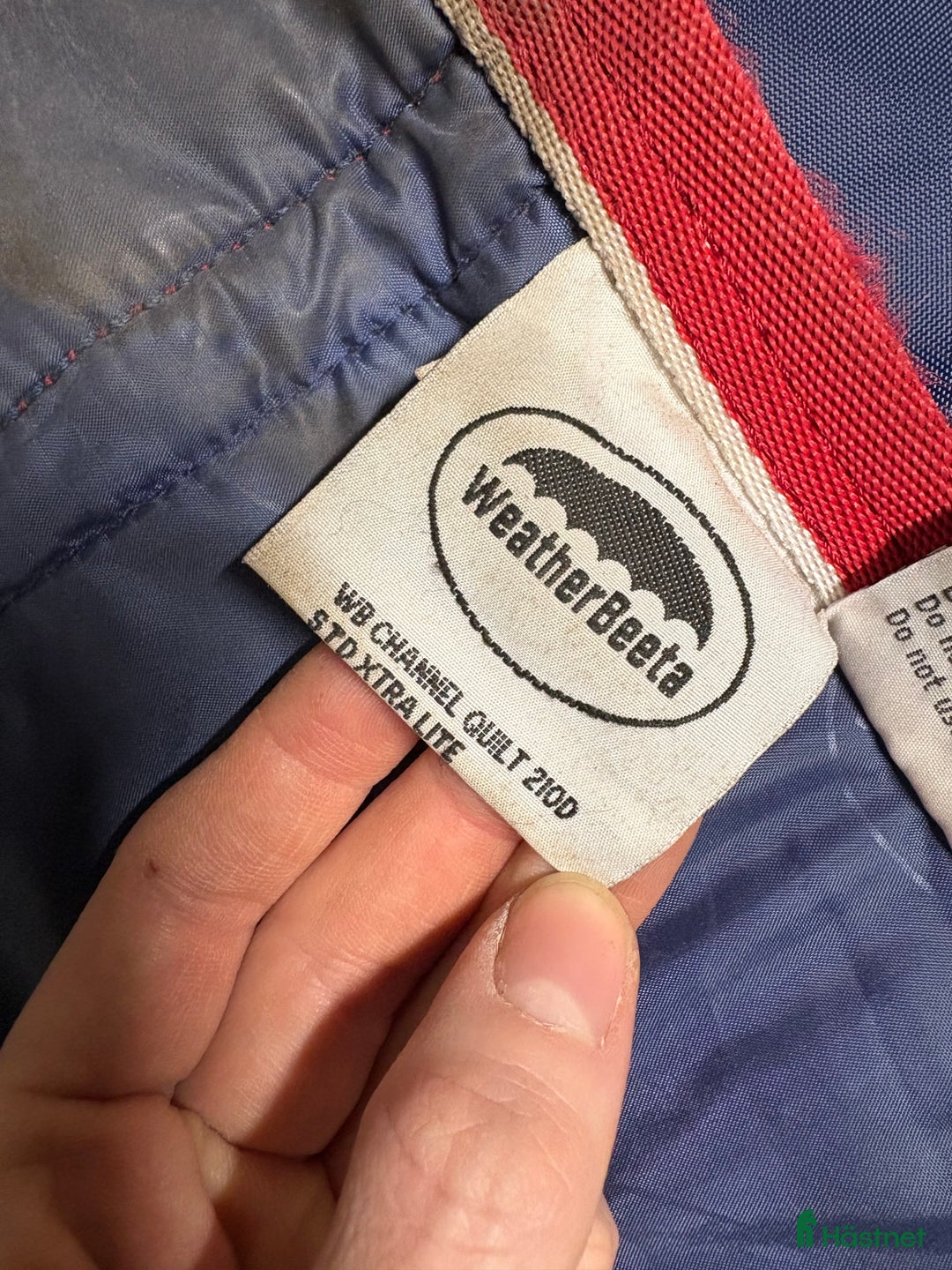 Täcken hästutrustning till salu: Weatherbeeta 145 g innetäcke  i Västerhaninge - Annons 3