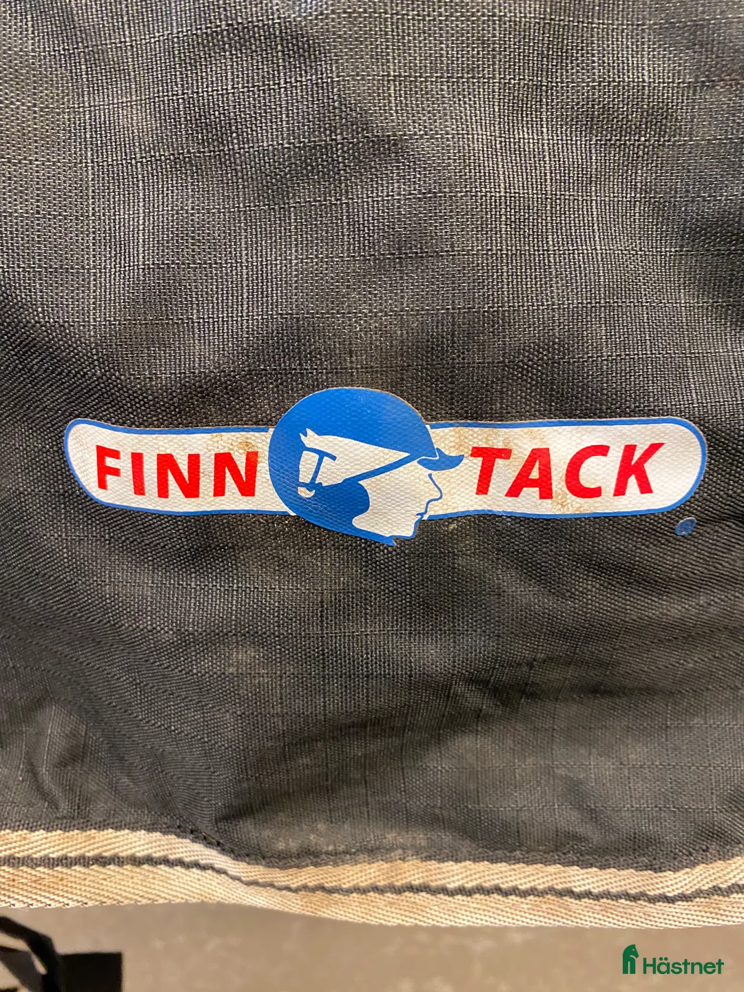 Täcken hästutrustning till salu: FINNTACK VINTERTÄCKE HALVHALS 300g i Bunkeflostrand - Annons 2