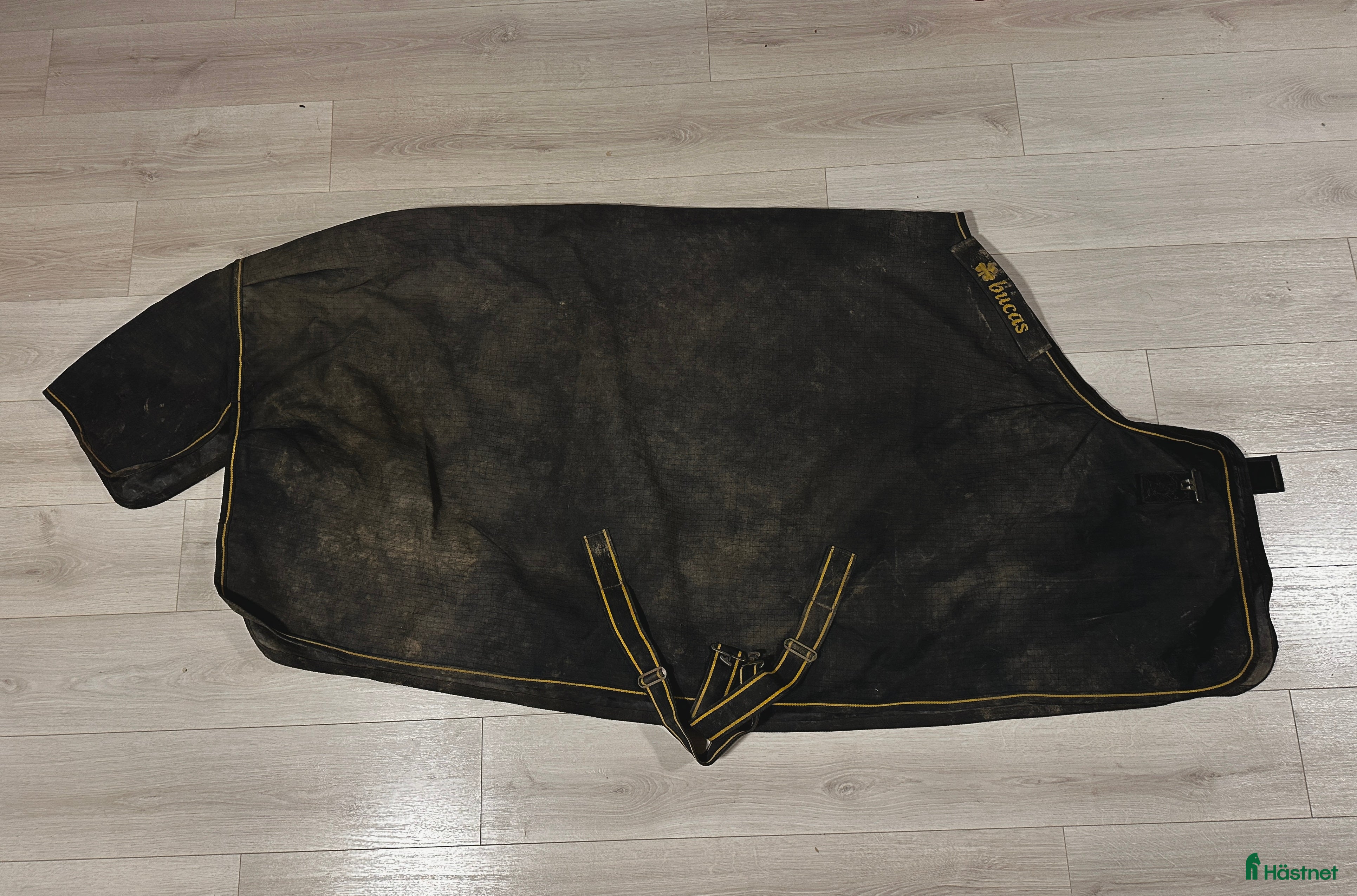 Täcken hästutrustning Bucas Irish light 50g 125 i Billeberga - Annons 7