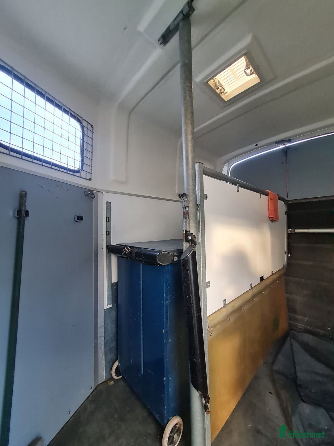 Hästtransporter  fordon & transport till salu: Hästtransport Thule  i Borensberg - Annons 5