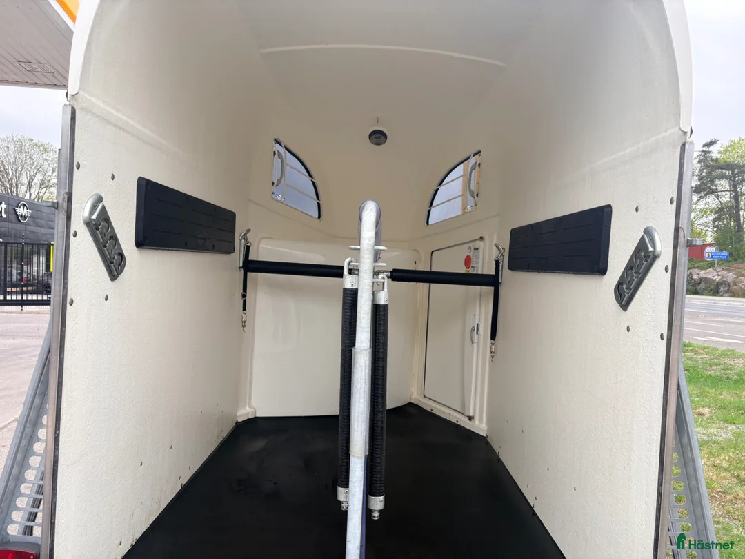 Hästtransporter  fordon & transport till salu: Böckmann hästtransport i fint skick - Annons 6
