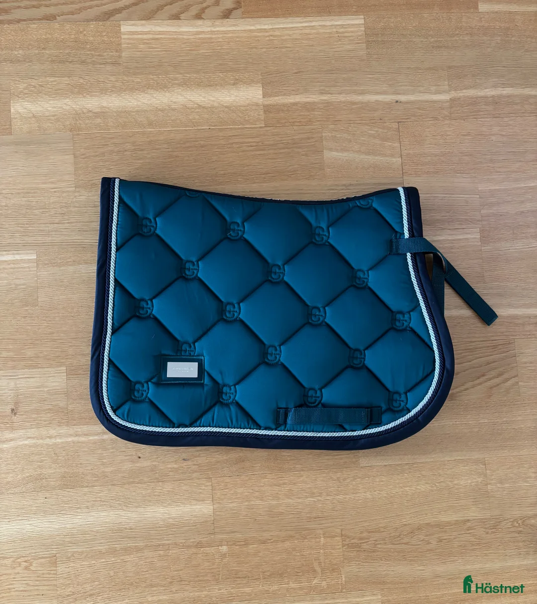 Schabrak & Vojlockar hästutrustning till salu: Equastrian Stockholm Schabrak  - Annons 2