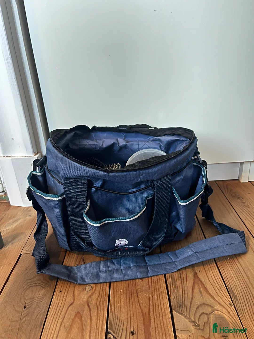 Övrig Hästutrustning hästutrustning till salu: Ryktväska med tillbehör - Annons 4