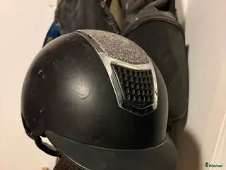 Hjälmar ryttarutrustning till salu: Begagnad hjälm i Dvärsätt - Annons 3